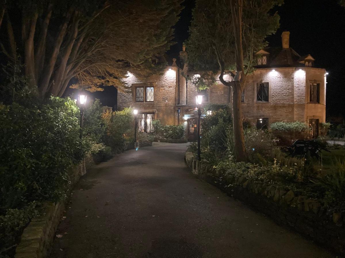 Stow Lodge Hotel Ngoại thất bức ảnh